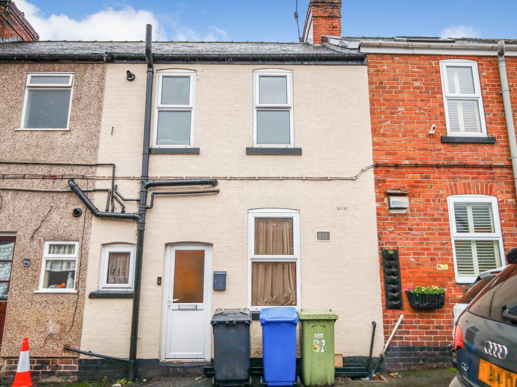 Main image of property: Sunny Springs, Chesterfield, S41