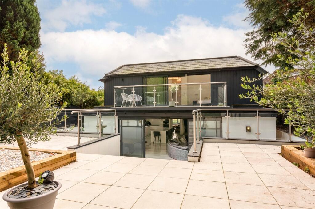 Additional property image - Eastwick Close, Brighton, BN1
