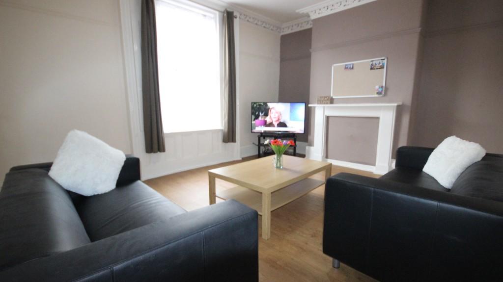 Main image of property: 26 Clarke Street - STUDENT HOUSE