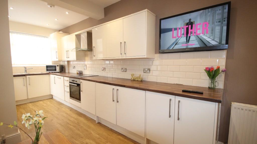 Main image of property: 9 Denham Road - STUDENT HOUSE