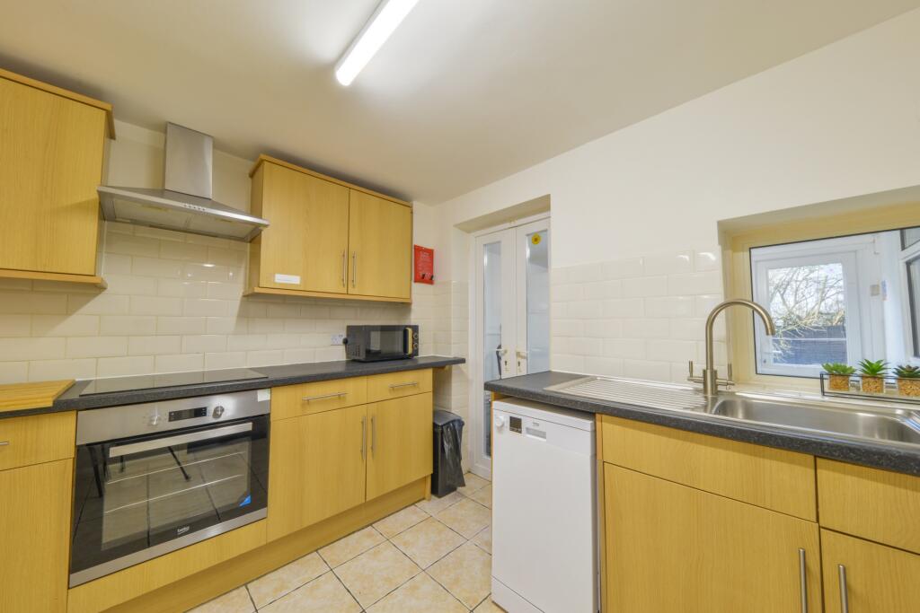 Additional property image - Shallcross Crescent, Hatfield, AL10