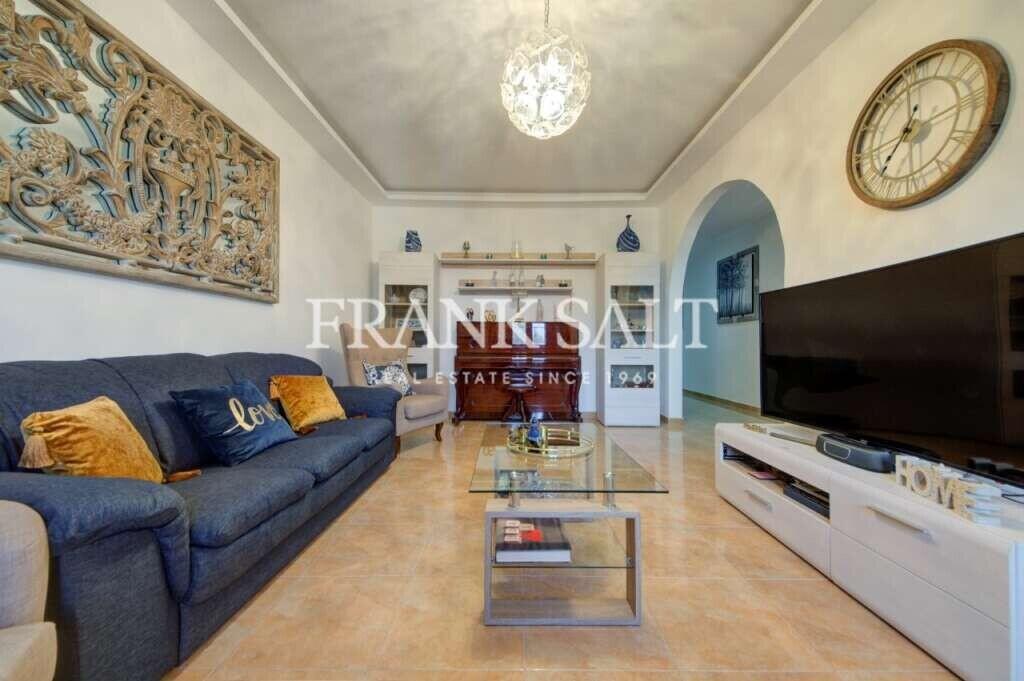 Main image of property: Ta' L-Ibrag