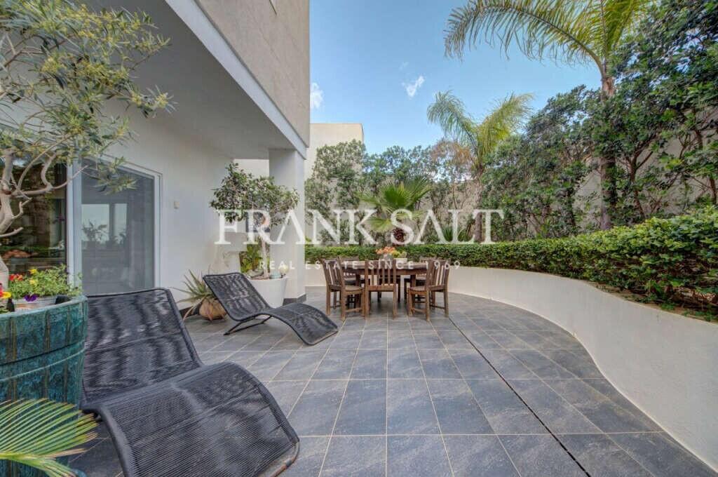 Main image of property: Bahar ic-Caghaq