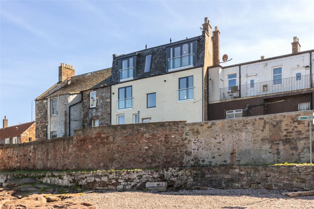 1 bedroom flat for sale in Whitecross Apartments, 118/2 High Street