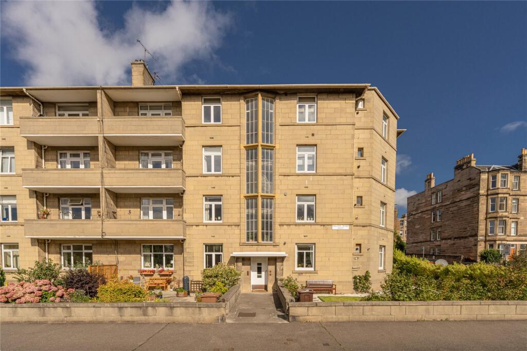 Main image of property: 21/2 Falcon Road West, Edinburgh, EH10