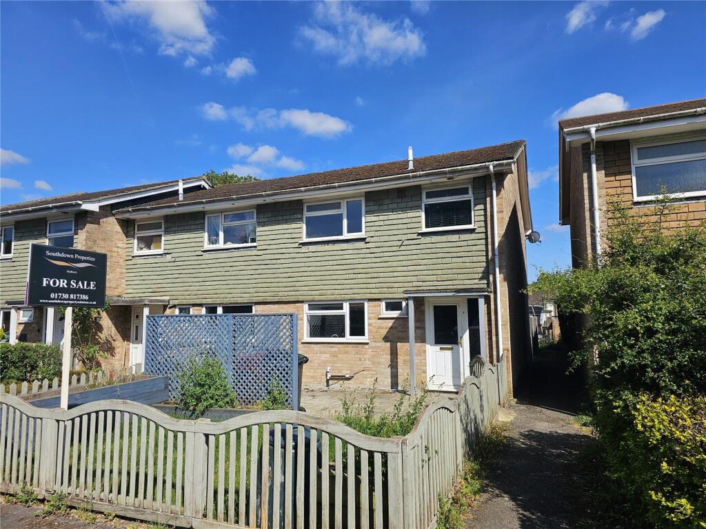 Main image of property: Tufts Field, Holmbush, Midhurst, West Sussex, GU29