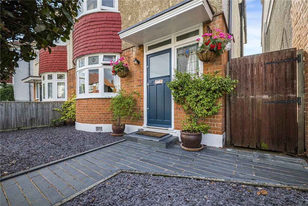 Main image of property: Dovedale Road, London, SE22