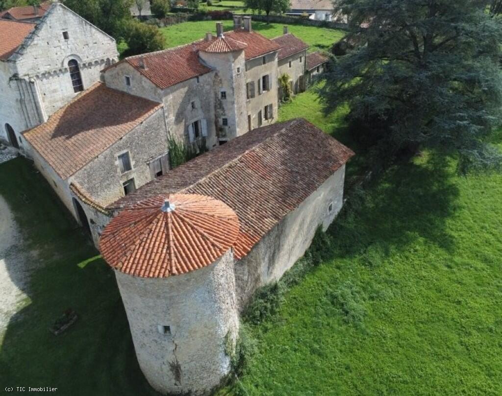Main image of property: Champagne-Mouton, Poitou-Charentes, 16350, France