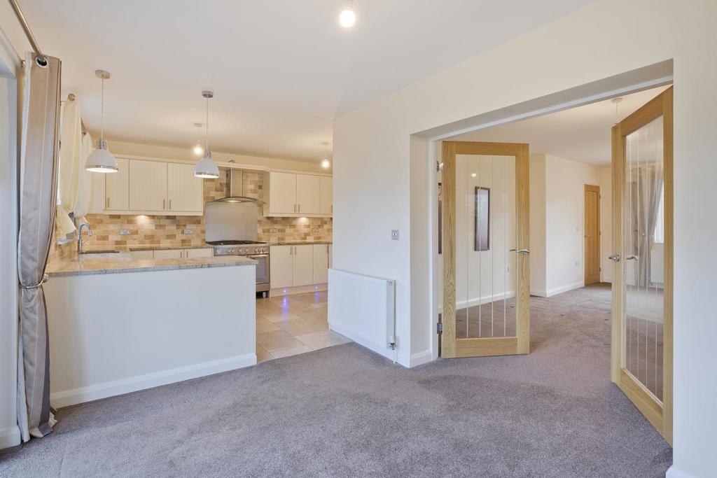 3 bedroom semidetached house for sale in Wyvil Crescent, ILKLEY, LS29