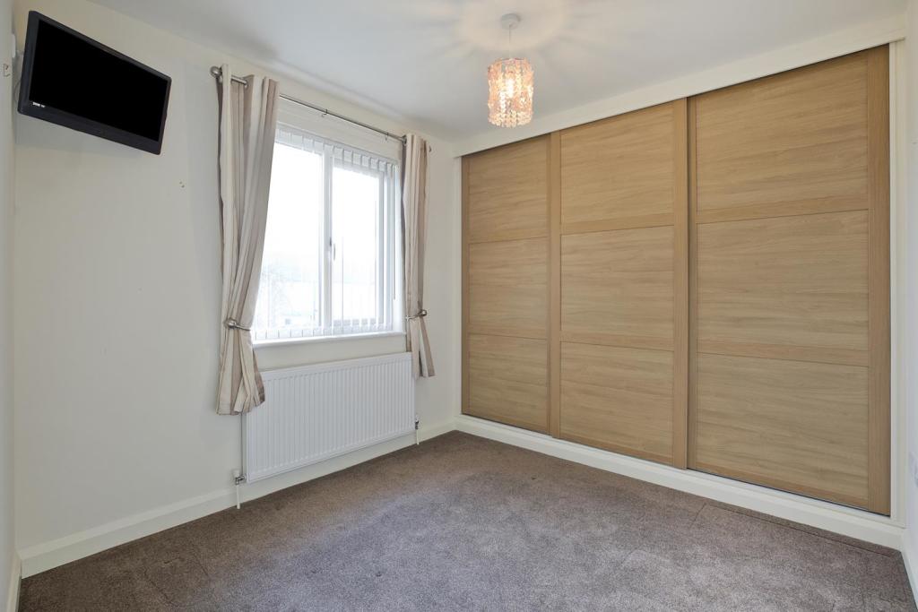 3 bedroom semidetached house for sale in Wyvil Crescent, ILKLEY, LS29