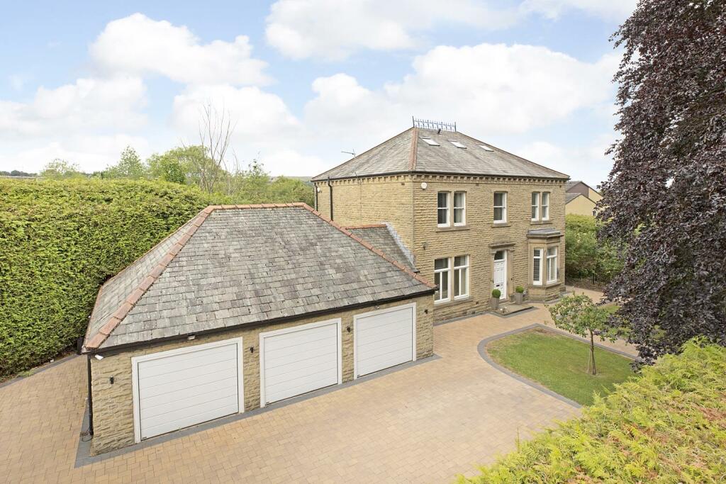 6 bedroom detached house for sale in Bradford Road, Menston, Ilkley, LS29