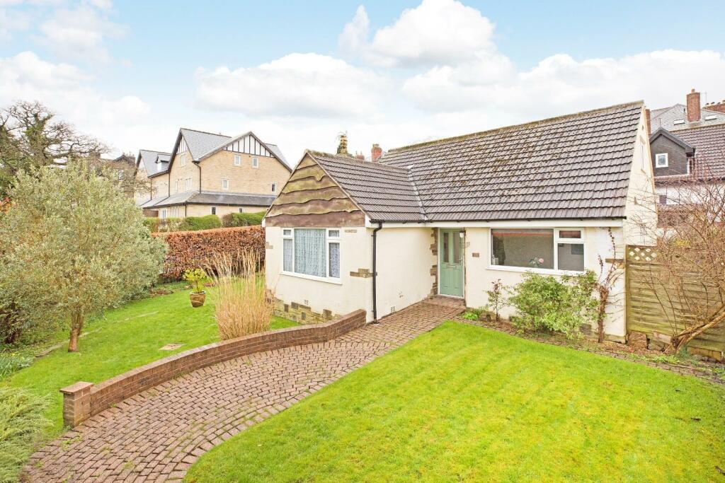 2 bedroom detached bungalow for sale in Bolling Road, Ilkley, LS29