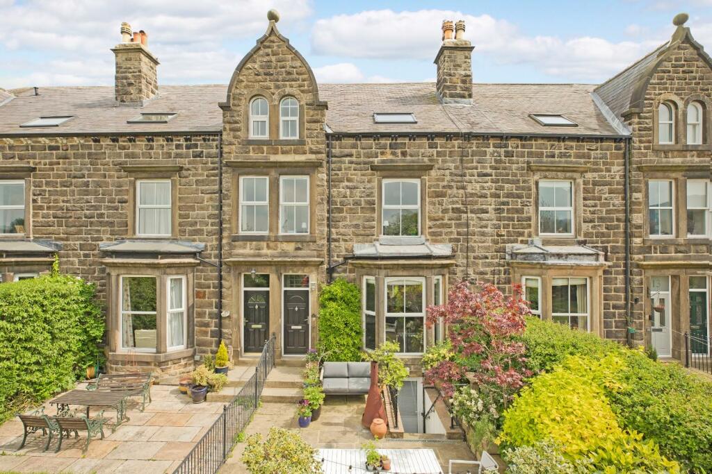 6 bedroom terraced house for sale in Sunset Drive, Ilkley, LS29