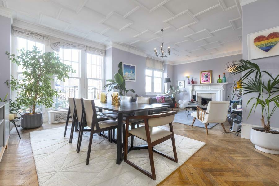 Main image of property: Oakwood Court, Abbotsbury Road, Kensington, W14