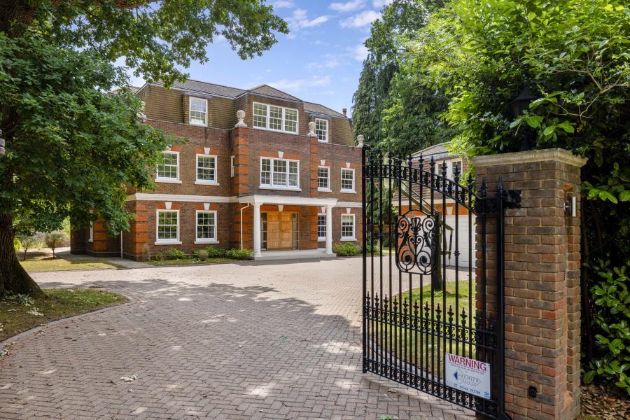 Main image of property: Cobbetts, Abbots Drive, Virginia Water, Surrey, GU25
