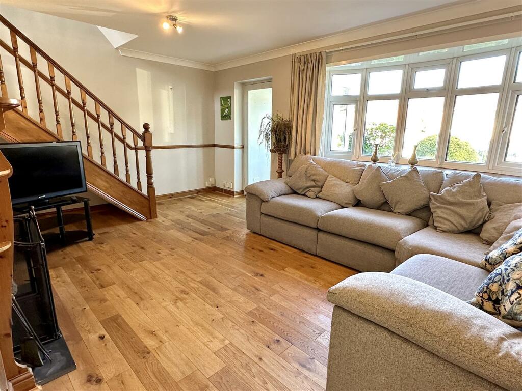Additional property image - Foredrift Close, Southcrest, Redditch