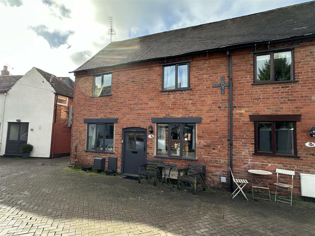 Additional property image - Swan Court, Swan Street, Alcester