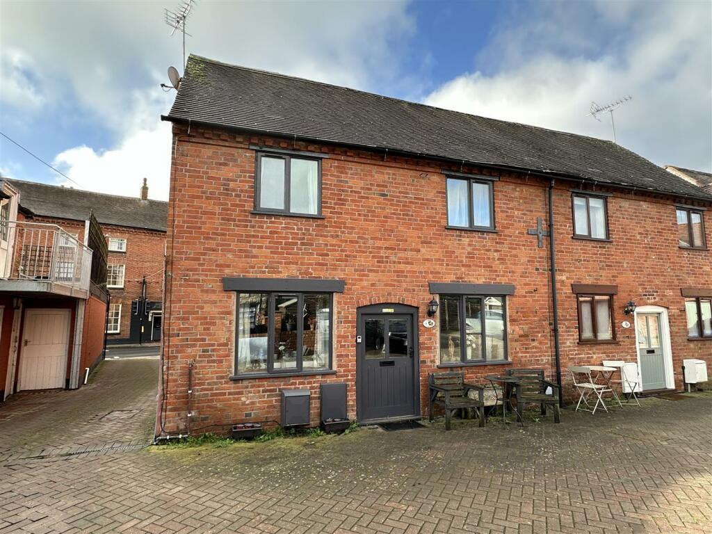 Additional property image - Swan Court, Swan Street, Alcester
