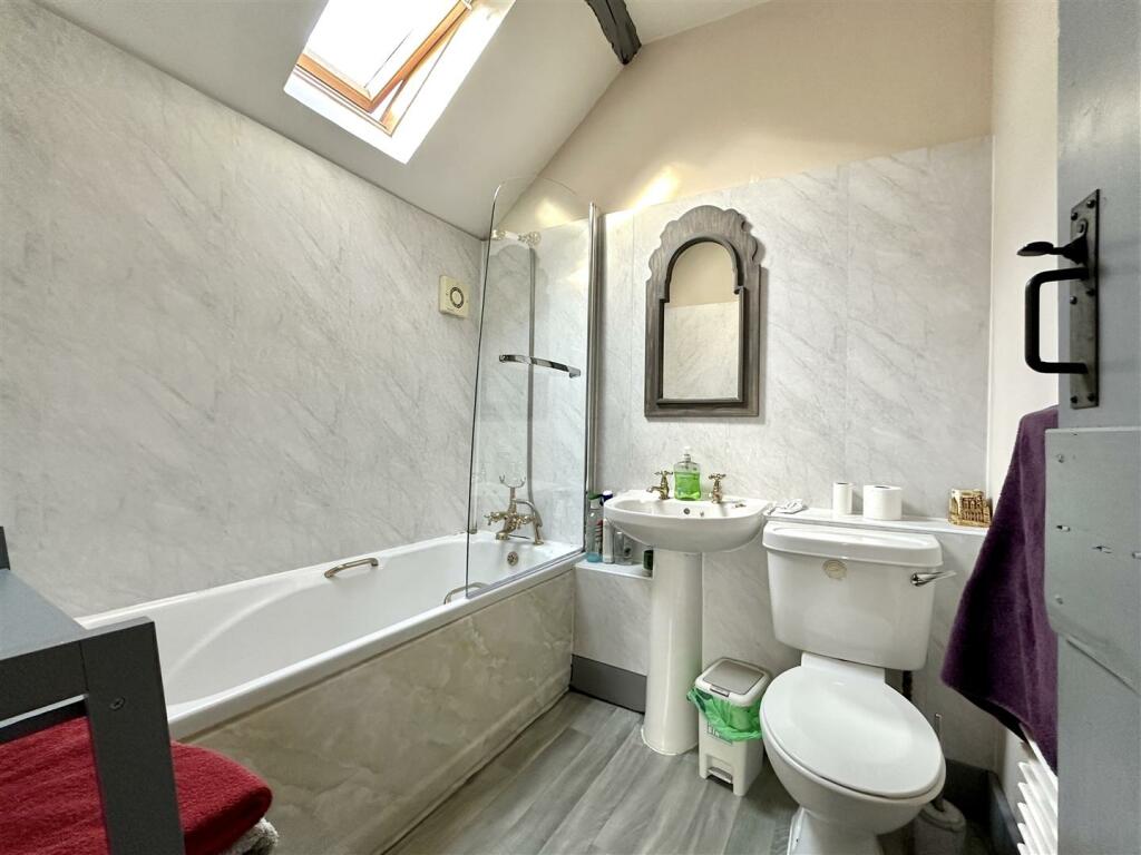 Additional property image - Swan Court, Swan Street, Alcester