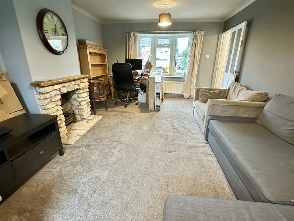 Additional property image - Castle Road, Alcester