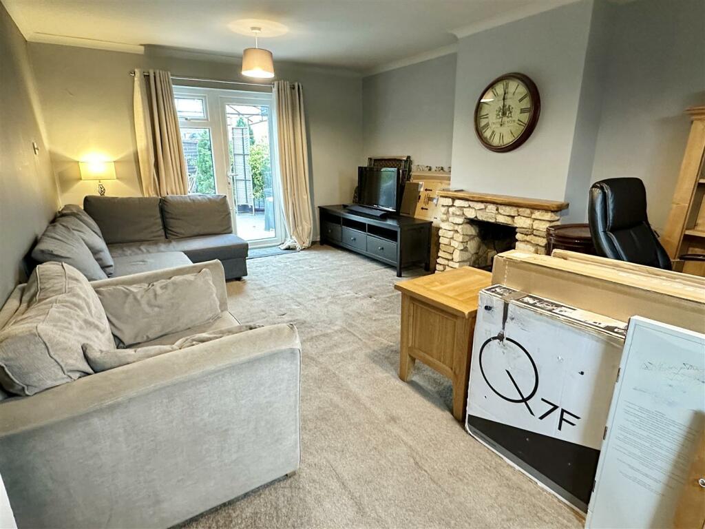 Additional property image - Castle Road, Alcester