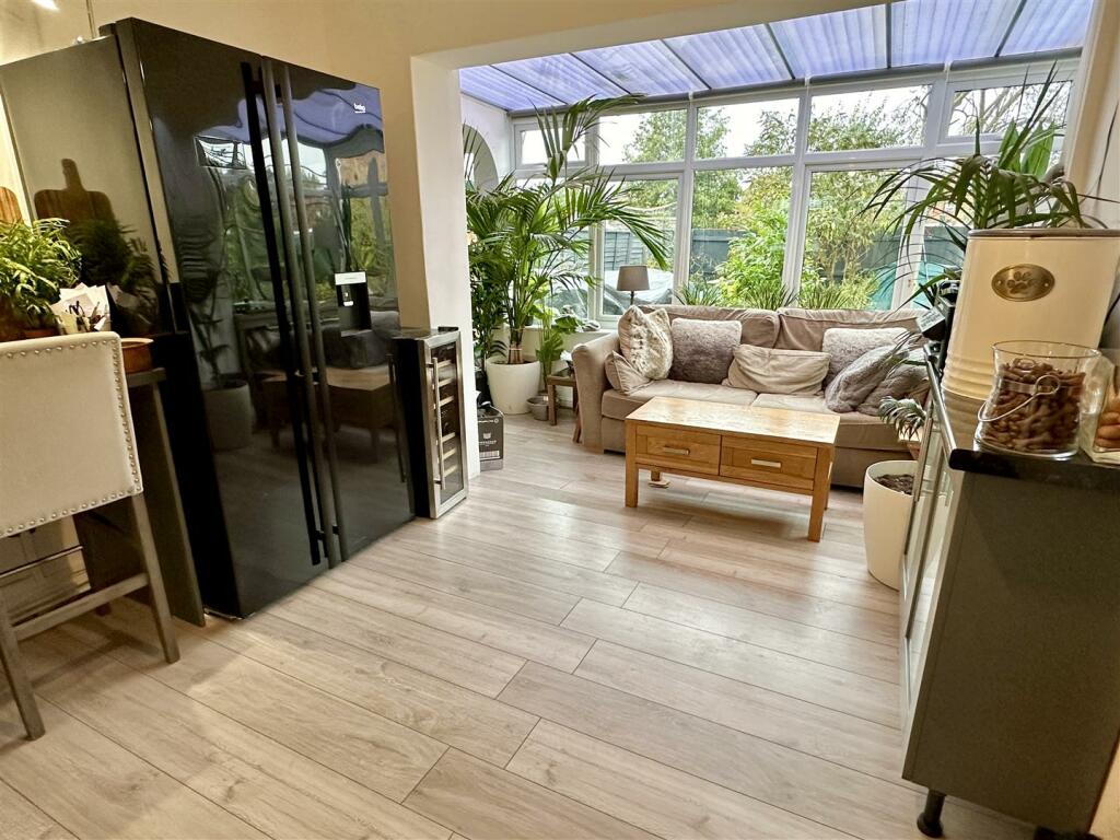Additional property image - Castle Road, Alcester