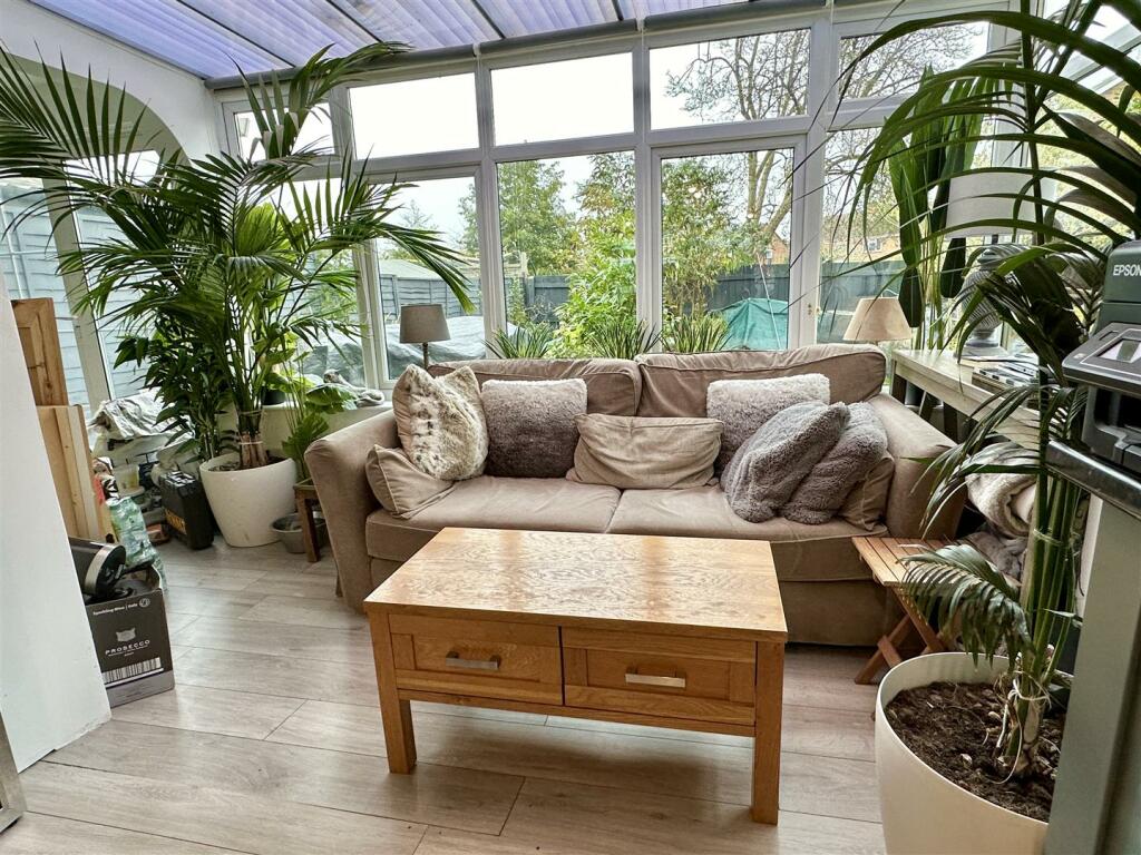 Additional property image - Castle Road, Alcester