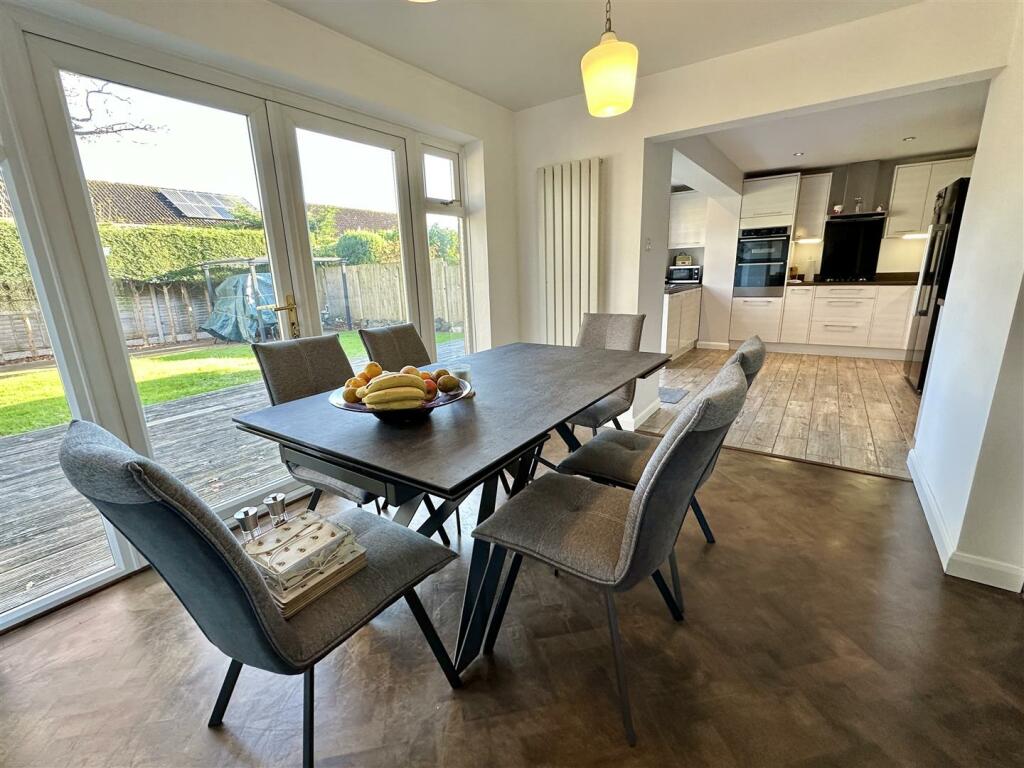 Additional property image - Coleshill Close, Hunt End, Redditch