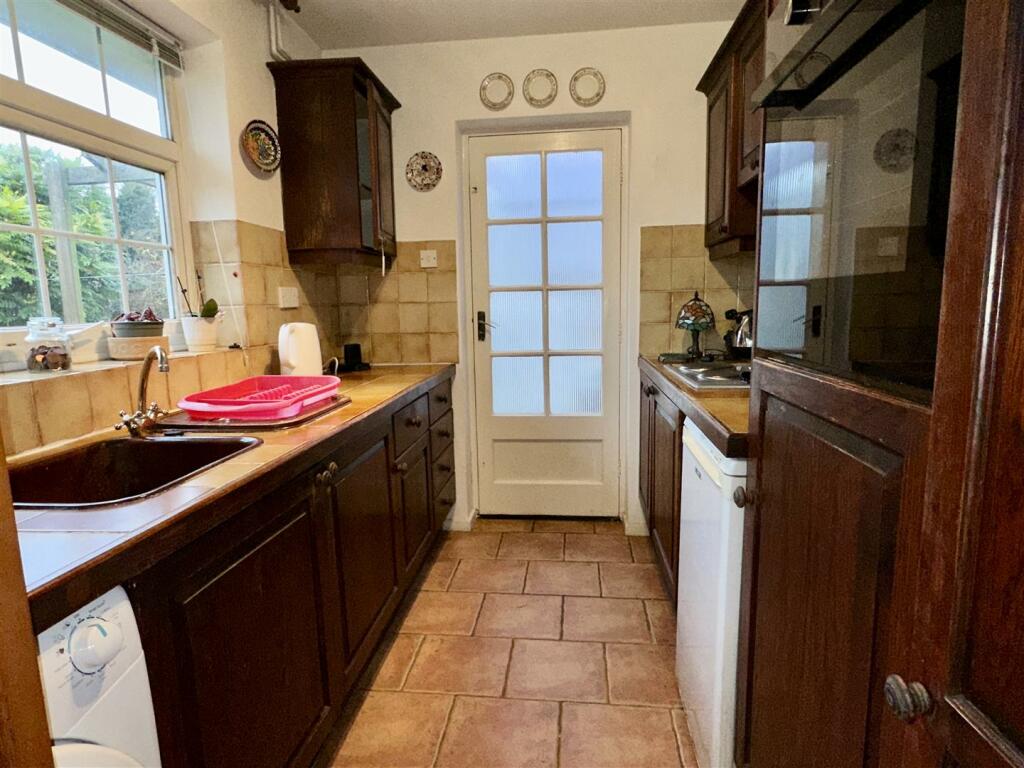 Additional property image - Moorfield Road, Alcester
