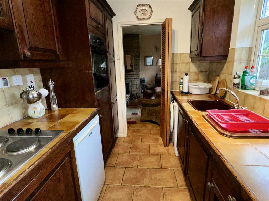 Additional property image - Moorfield Road, Alcester