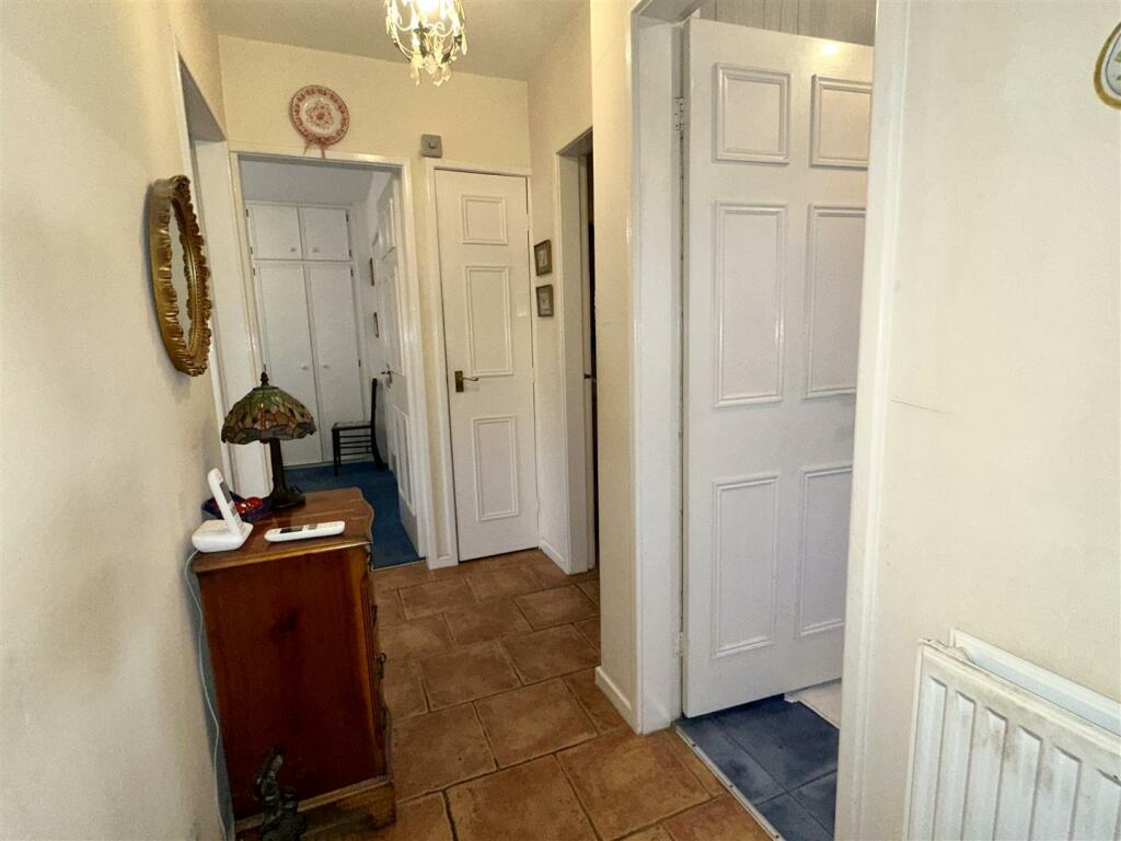 Additional property image - Moorfield Road, Alcester