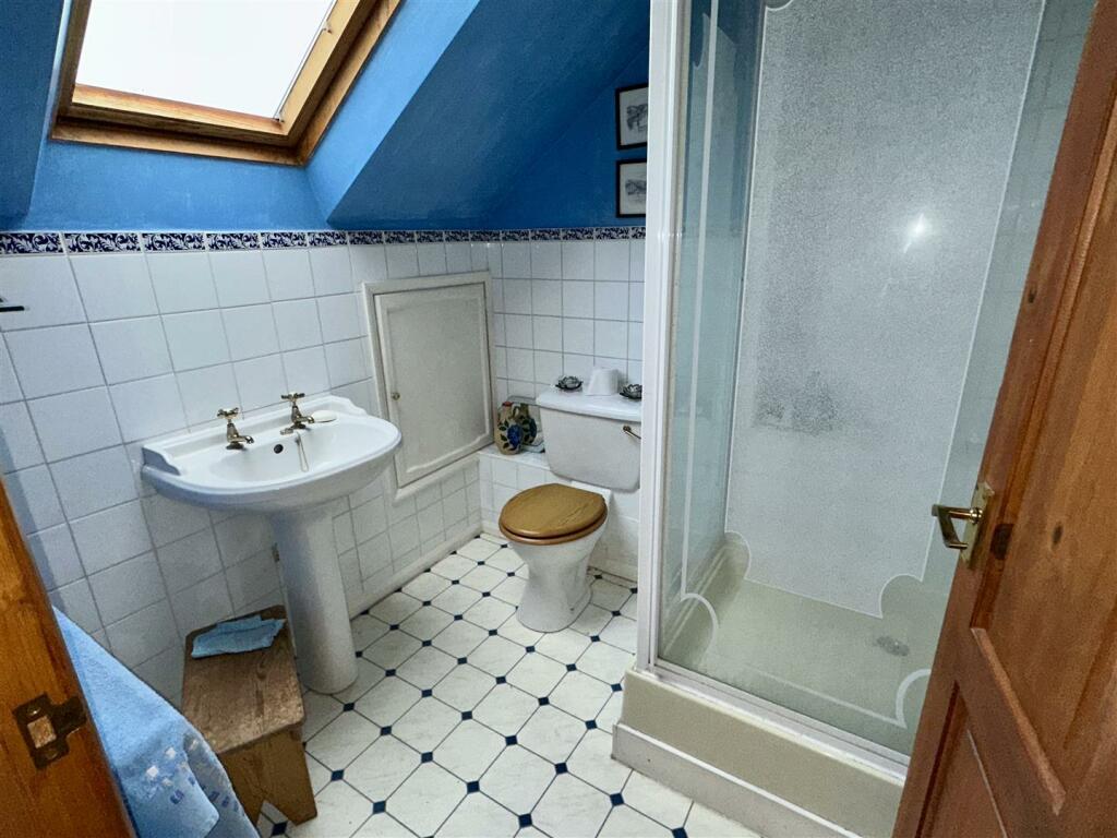 Additional property image - Moorfield Road, Alcester