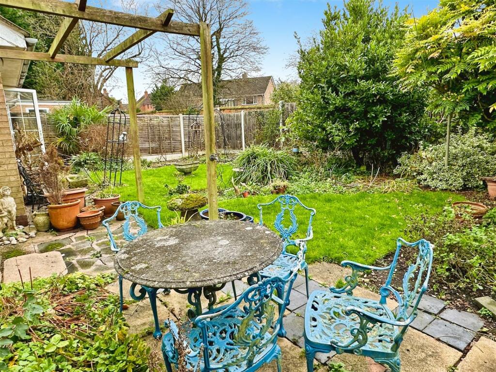 Additional property image - Moorfield Road, Alcester