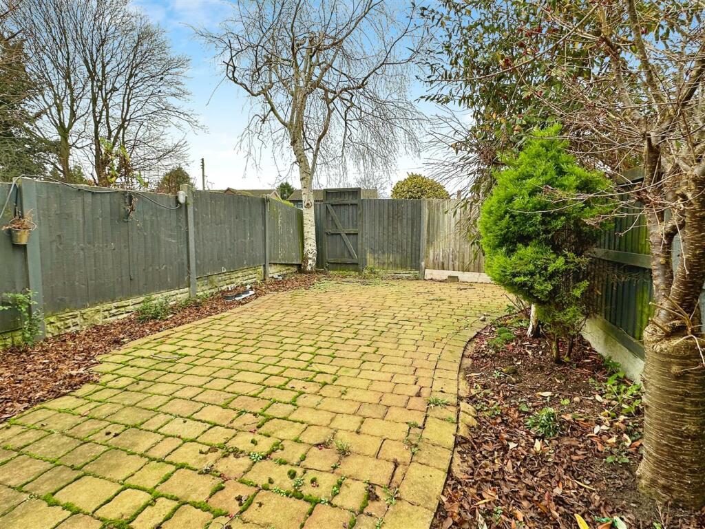 Additional property image - Willow Close, Alcester