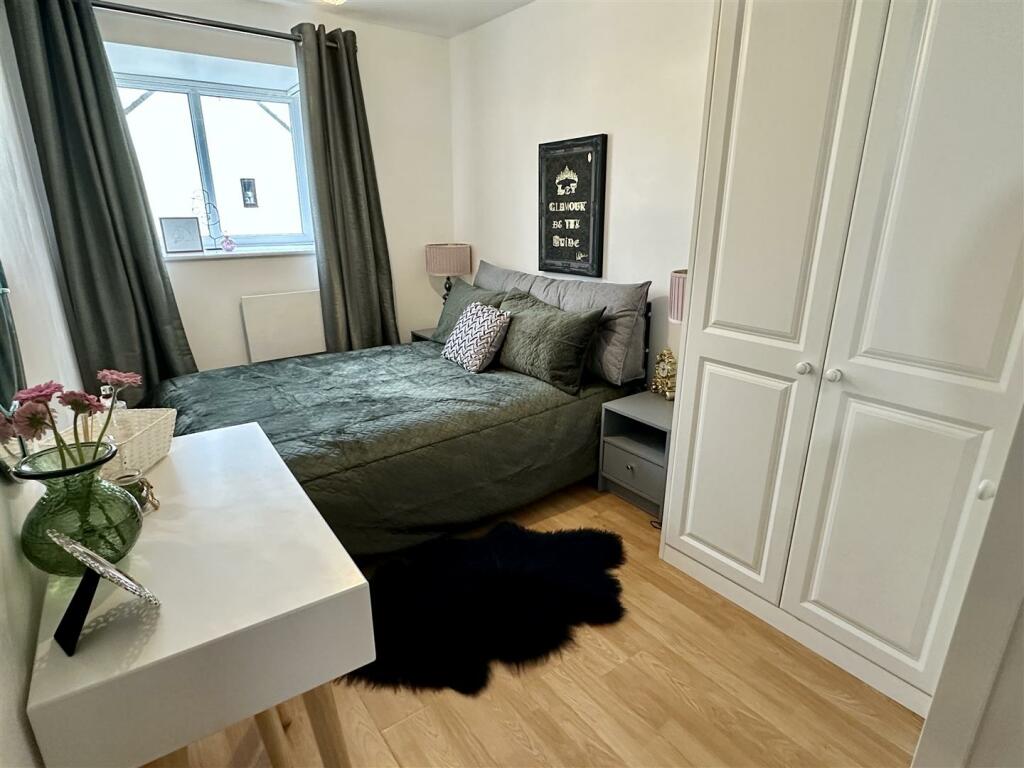 Additional property image - Willow Close, Alcester