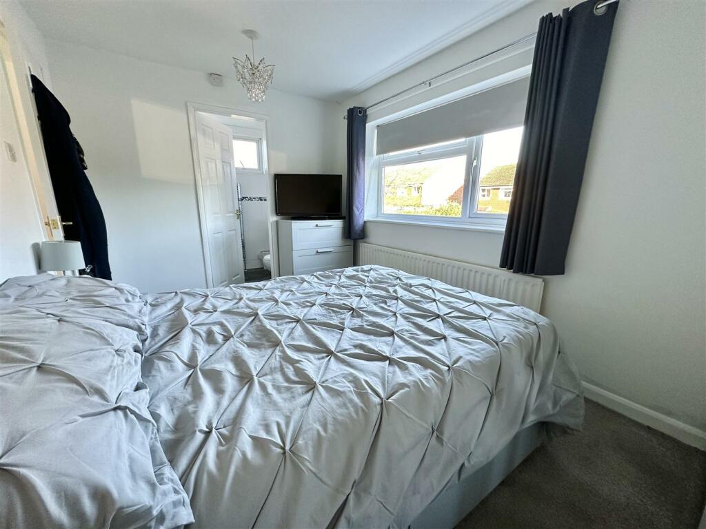 Additional property image - Fairwater Crescent, Alcester