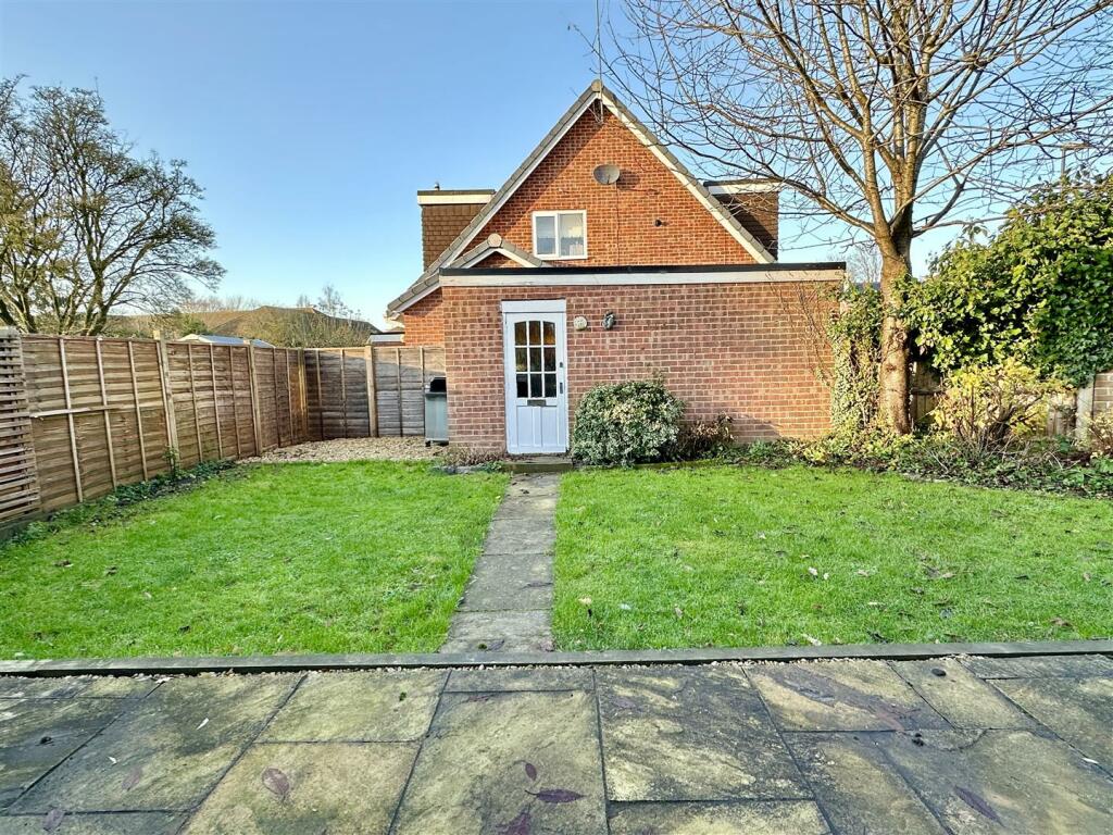 Additional property image - Fairwater Crescent, Alcester