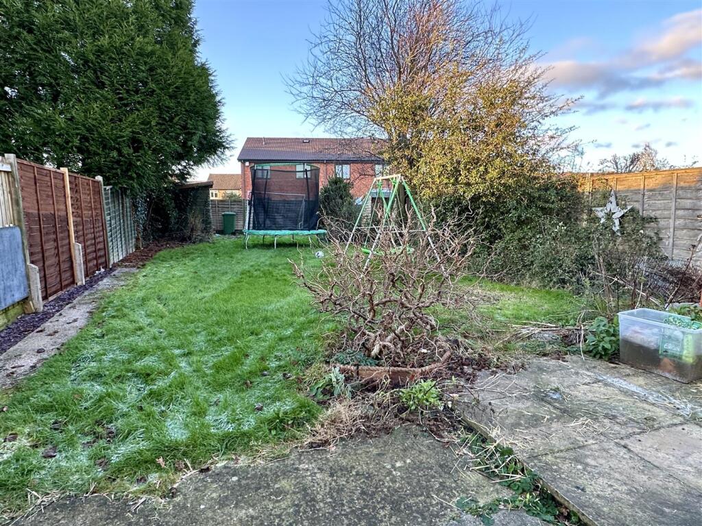 Additional property image - Avon Crescent, Alcester