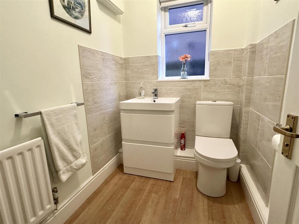 Additional property image - Holt Gardens, Studley