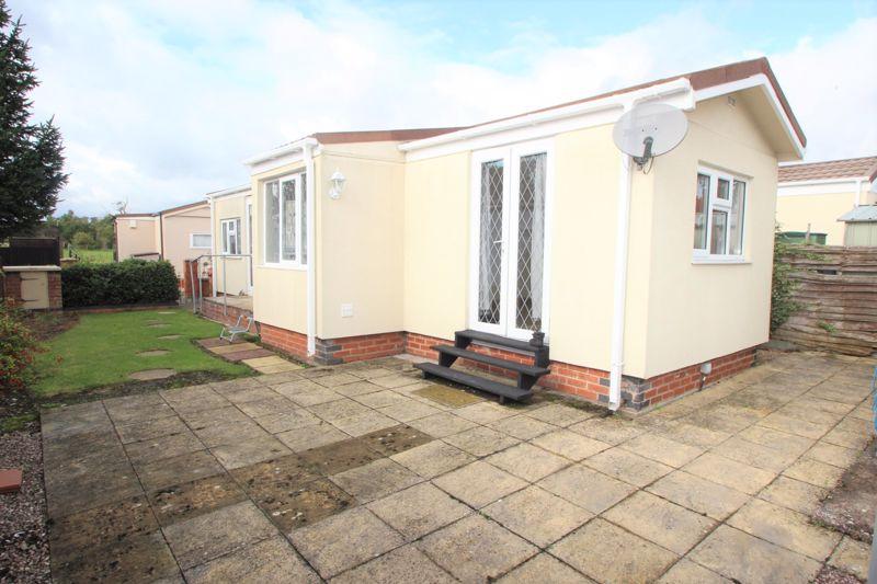 1 bedroom park home for sale in Oversley Mill Park, Alcester, B49