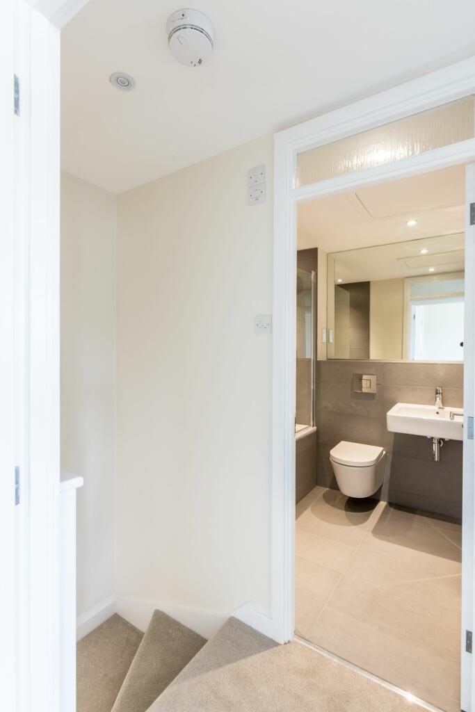 Additional property image - Stirling Way