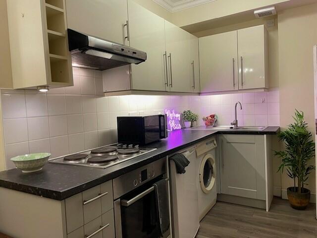 Additional property image - Belvedere, Bath, Somerset, BA1