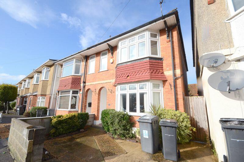 4 bedroom semidetached house for sale in Grove Road