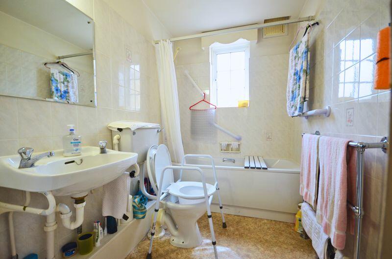 Additional property image - Sea Road, Bournemouth