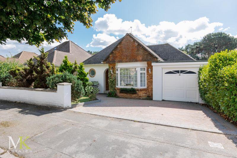 Additional property image - Parkway Drive, Bournemouth