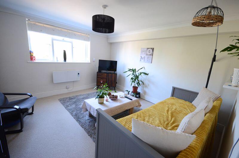 Main image of property: 2 Boscombe Spa Road, Bournemouth