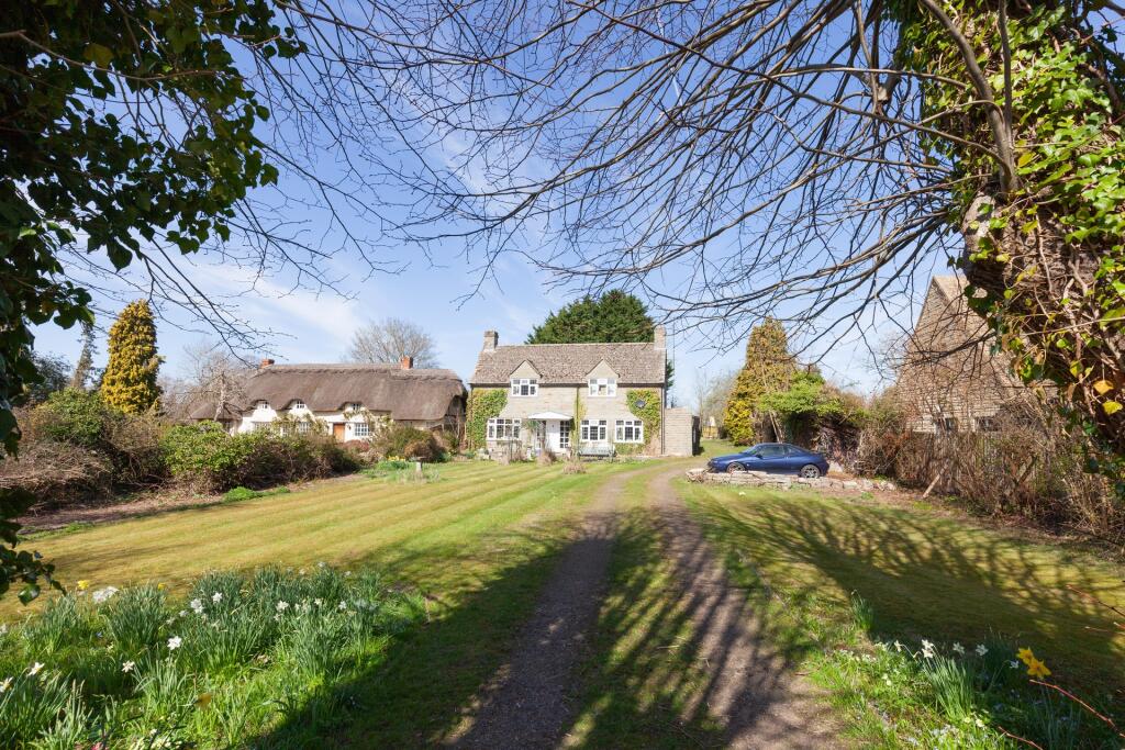 Main image of property: High Street,  Standlake, Oxfordshire