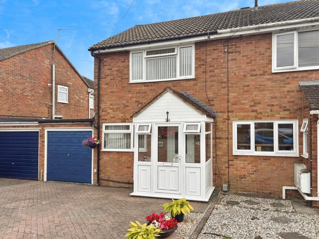 Main image of property: Gainsborough Avenue, Swindon, Wiltshire