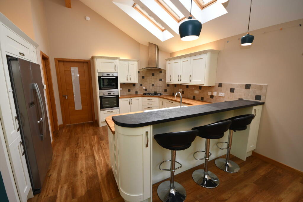 Main image of property: Edgemoor Park, Balloch, Inverness, IV2