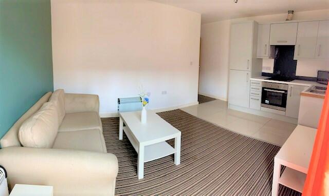2 bedroom apartment for rent in Richmond Village, Richmond Road, Cardiff(City), CF24